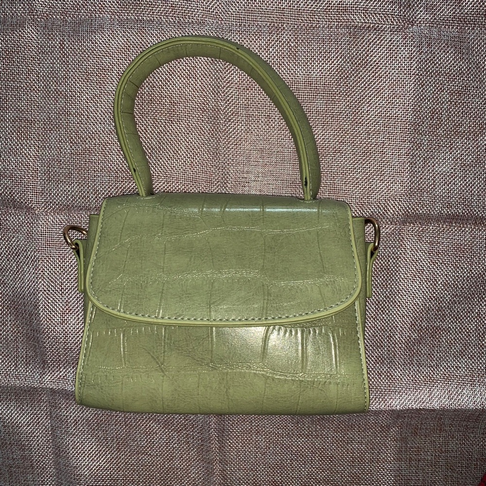 SOLD OUT - Picture 2 of 4
